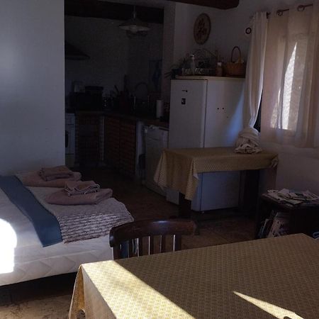 Studio Independant Dans Ferme Equestre Опс Екстериор снимка